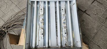 средний низкий: Продаю свитильники офисные патолочные, состояние хорошее в наличии 10 — 1