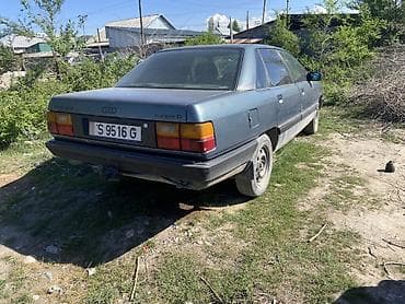 Audi 100: 1989 г., Ручные, Дизель, Седан