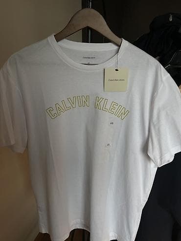 klein: Футболка Calvin Klein Jeans - Модель: SP40615755 (код на бирке — 1