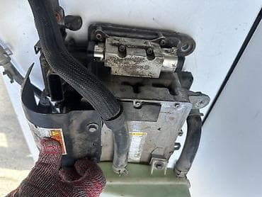 Инверторы: Инверторный блок (Power Control Unit) для гибридных автомобилей — 2