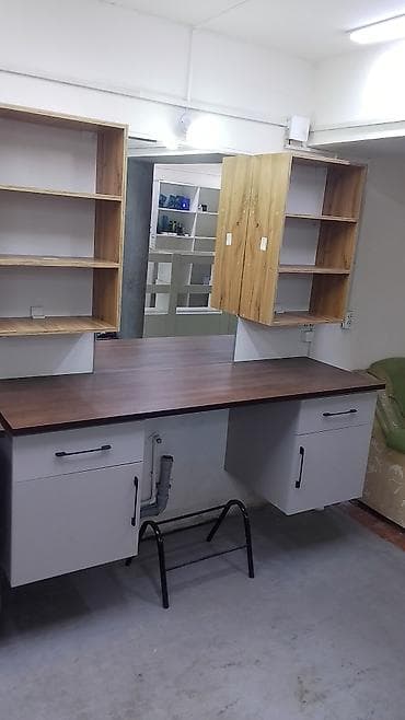 Оборудование для салонов красоты: Комплект оборудования для парикмахерской/барбершопа. В состав входят — 4