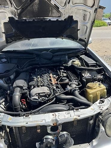 mers: Mercedes-Benz E-Class: 2000 г., 2.7 л, Автомат, Седан — 6