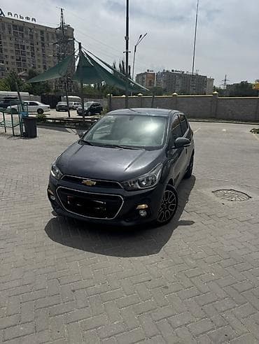 shevrolet gentra: Chevrolet Spark: 2017 г., 1 л, Вариатор, Бензин, Хэтчбэк — 1