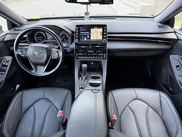 rav4 2014: Toyota Avalon: 2018 г., 2.5 л, Вариатор, Гибрид, Седан — 9