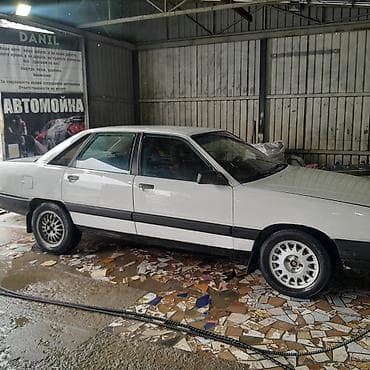 бленда на ауди 100: Audi 100: 1989 г., 2 л, Механика, Бензин, Седан — 5