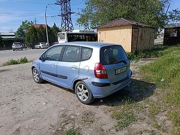Продажа авто: Honda Jazz: 2003 г., 1.4 л, Механика, Бензин, Хэтчбэк — 3