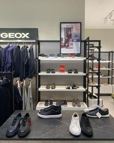 оборудование в бутик: Кронштейн Для одежды, Материал: Дерево, Ikea, Новый — 4