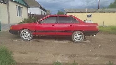 дорого: Audi 100: 1987 г., 1.8 л, Механика, Бензин, Седан — 4