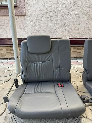 сиденья bmw e39: Третий ряд сидений, Кожа, Lexus 2005 г., Б/у, Оригинал, Япония — 1
