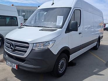 Транспорт: Жеңил жүк ташуучу унаа, Mercedes-Benz, Колдонулган — 2
