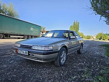 Mazda 626: 1991 г., 2 л, Механика, Бензин, Хэтчбэк