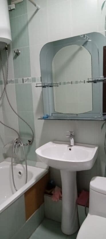 тыныстанова токтогула: 1 бөлмө, Менчик ээси — 8