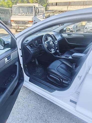 Продажа авто: Hyundai Sonata: 2019 г., 2 л, Автомат, Газ, Седан — 10