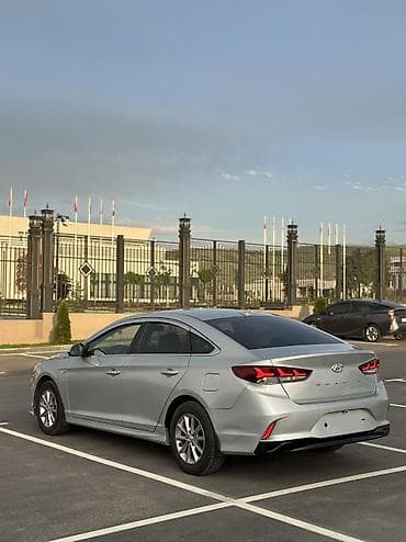 mini coper: Hyundai Sonata: 2019 г., 2 л, Автомат, Газ, Седан — 6