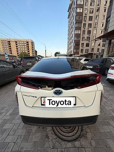 prius: Toyota Prius: 2018 г., Гибрид, Хэтчбэк — 7