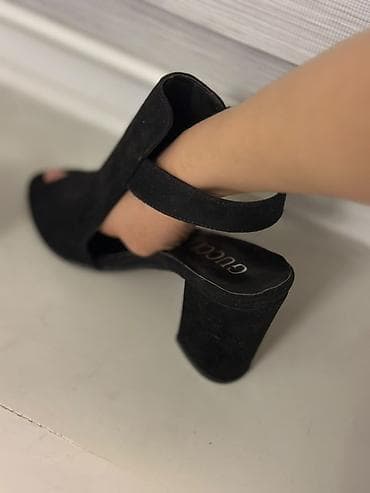 рейбан очки: Босоножки, 37, Gucci, Б/у, цвет - Черный — 4