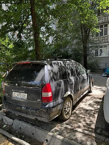 поджеро продажа: Mitsubishi Space Wagon: 1999 г., 2.4 л, Механика, Бензин, Универсал — 2