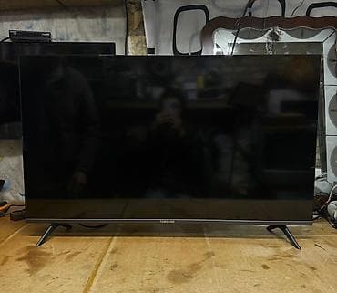 Телевизоры: Телевизор Samsung, диагональ около 43–45" б/у в отличном состоянии — 1