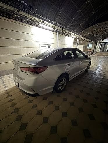 id 4: Hyundai Sonata: 2019 г., 2 л, Автомат, Газ, Седан — 4