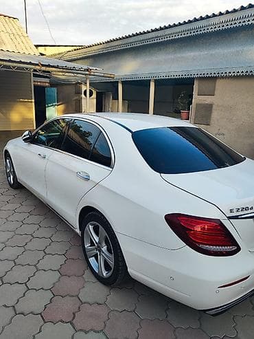 мерс w213: Mercedes-Benz E-Class: 2017 г., 2.2 л, Автомат, Дизель, Седан — 3
