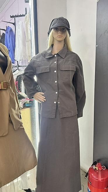 Юбка менен костюм, Юбканын модели: Түз, Макси, Пиджак, Бардык өлчөмдөр — 2