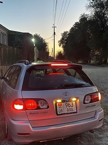 pajero junior: Toyota Caldina: 2000 г., 2 л, Автомат, Бензин, Универсал — 10