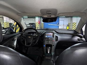 коробка нексия 1: Chevrolet Volt: 2012 г., 1.4 л, Вариатор, Гибрид, Лифтбек — 8