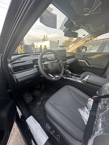 raf: Toyota RAV4: 2026 г., 2 л, Автомат, Бензин, Кроссовер — 3