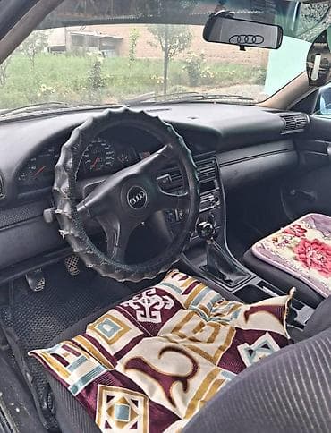 1993: Audi : 1993 г., Механика, Бензин — 4