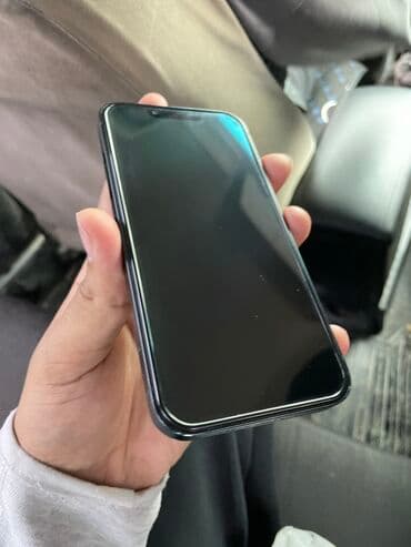 IPhone 13, Б/у, 128 ГБ, Midnight, 77 %