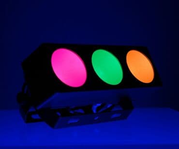 короб под буфер: CHAUVET CORE 3×1 Core 3 × 1 сочетает в себе эффект отображения — 1