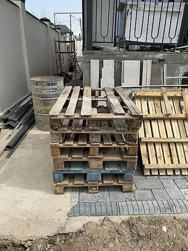 point b: Продаются поддоны — 2