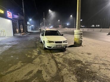 Daewoo Nexia: 2010 г., 1.6 л, Механика, Бензиновая, Седан