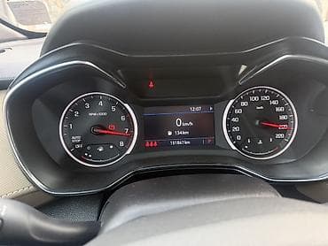 trailblazer: Chevrolet Trailblazer: 2021 г., 1.3 л, Автомат, Бензин, Кроссовер — 3