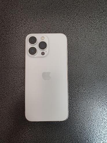 celeron n4500: IPhone 13 Pro, Б/у, 128 ГБ, Белый, Чехол, 77 % — 2