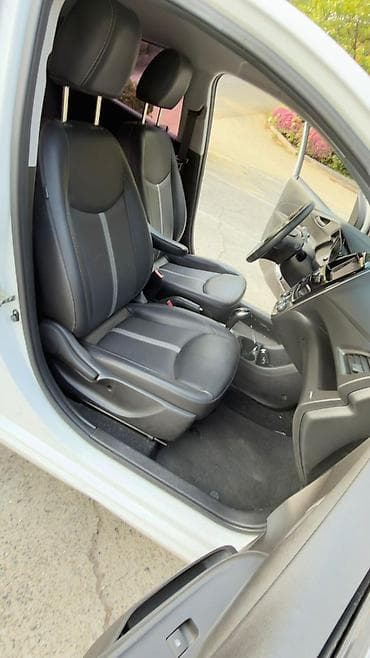 Продажа авто: Chevrolet Spark: 2020 г., 1 л, Вариатор, Бензин, Хэтчбэк — 8