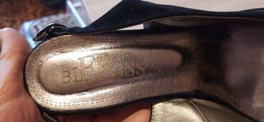 босоножки черные лаковые: Продаю босоножки в отличном состоянии. надевали три раза. Замшевые с — 4