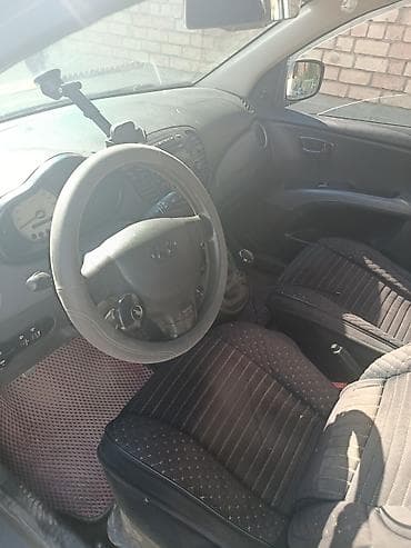 мотор гольф 2 1.6 бензин: Hyundai i10: 2011 г., 1.1 л, Механика, Бензин, Хэтчбэк — 3