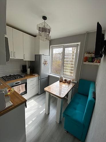 3 room flat: 2 комнаты, 43 м², 104 серия, 3 этаж — 1