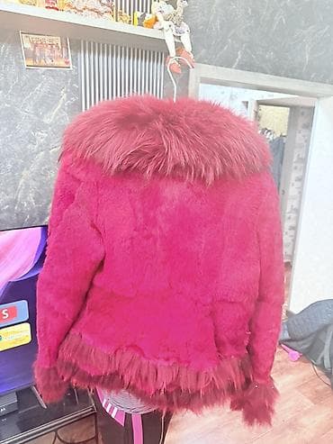 кыргыз отук: Женские меховые полушубки с объемным воротником Сделано из кролика — 4