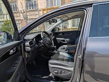 range rove: Kia Sorento: 2018 г., Автомат, Дизель, Внедорожник — 8