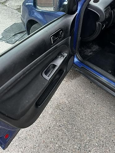 Volkswagen Passat: 1998 г., 1.8 л, Механика, Бензин, Хэтчбэк — 8