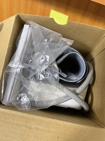 инвалидная коляски: Тонометр OMRON M1 Basic — автоматический измеритель артериального — 2