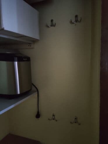 пользовались: 3 комнаты, 56 м², 2 этаж — 10