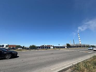 Дома: Продается дом под бизнес в самом центре,вдоль трассы🔥 Расположен в ж/м — 10