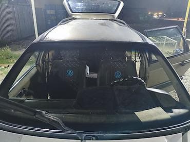 Транспорт: Volkswagen Passat: 1991 г., Механика, Универсал — 8