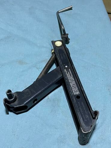 Домкрат на бмв, оригинал