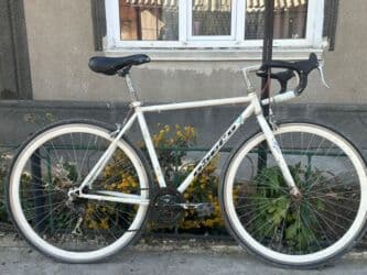 велосипедов бишкек: Шоссейный велосипед, Рама M (156 - 178 см), Б/у — 3