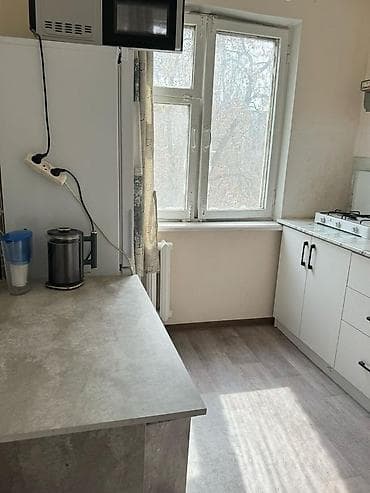 сдаю в аркн: Сдается ком/комната с отдельным санузлом и базовой техникой — 7