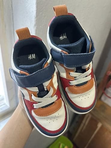 nike vintage: Детские кроссовки H&M - Размер: ориентировочно детский (уточняйте — 2